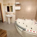 Πανσιόν Conde David